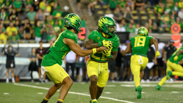 Oregon Ducks running back Jordan James carries the football.